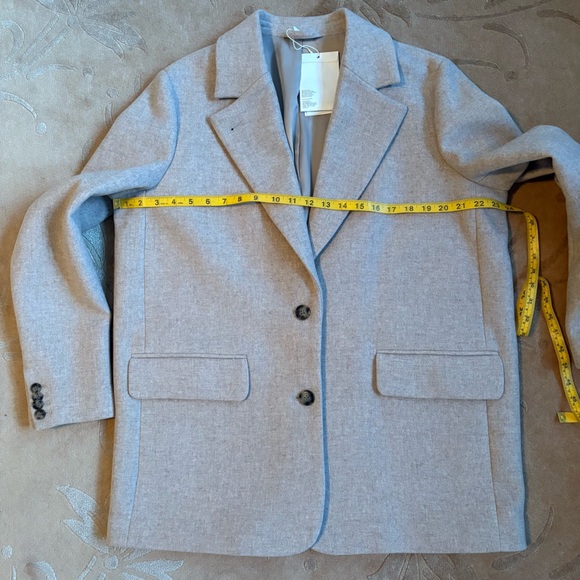 NWT, & Other Stories Cult Oversized beige Wool Single Breasted Blazer, Size 10 - Picture 12 of 14